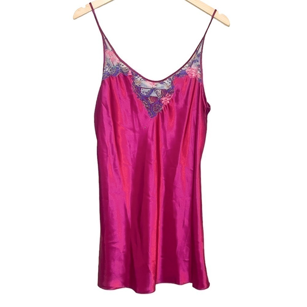 Val Mode Vintage Lingerie Satin Slip with Floral Lace M/L